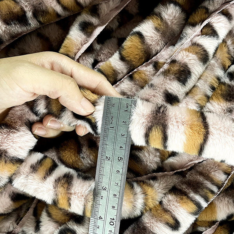 1m Faux Rabbit Fur Leopard Rib - مراجعة Home Textiles Turkey وسعره